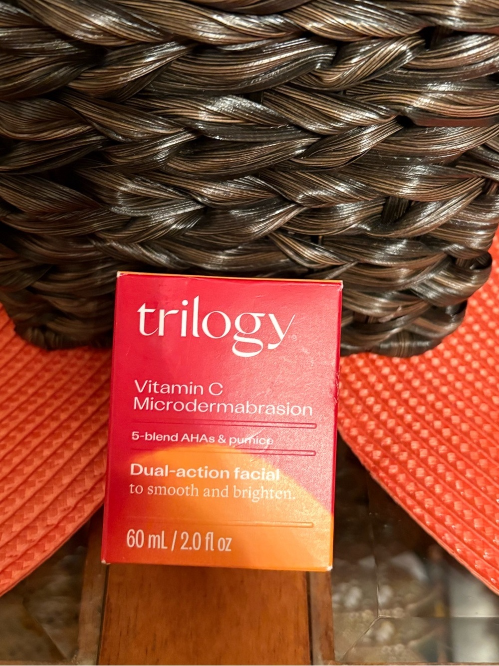 Trilogy Vitamin C Microdermabrasion 60ml/2.0 fl oz .dual- action facial - Picture 2 of 3